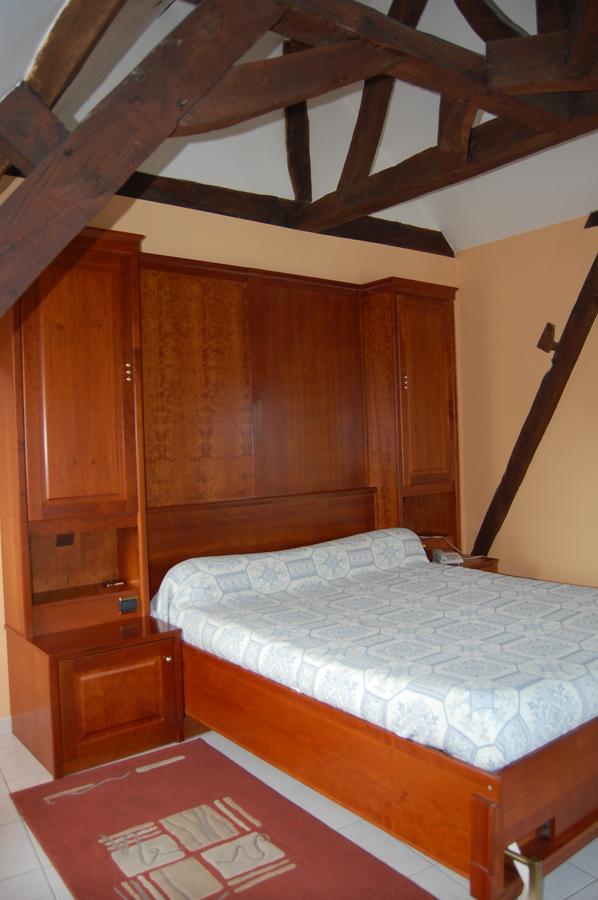 Appart'Hotel La Suze Sur Sarthe Luaran gambar